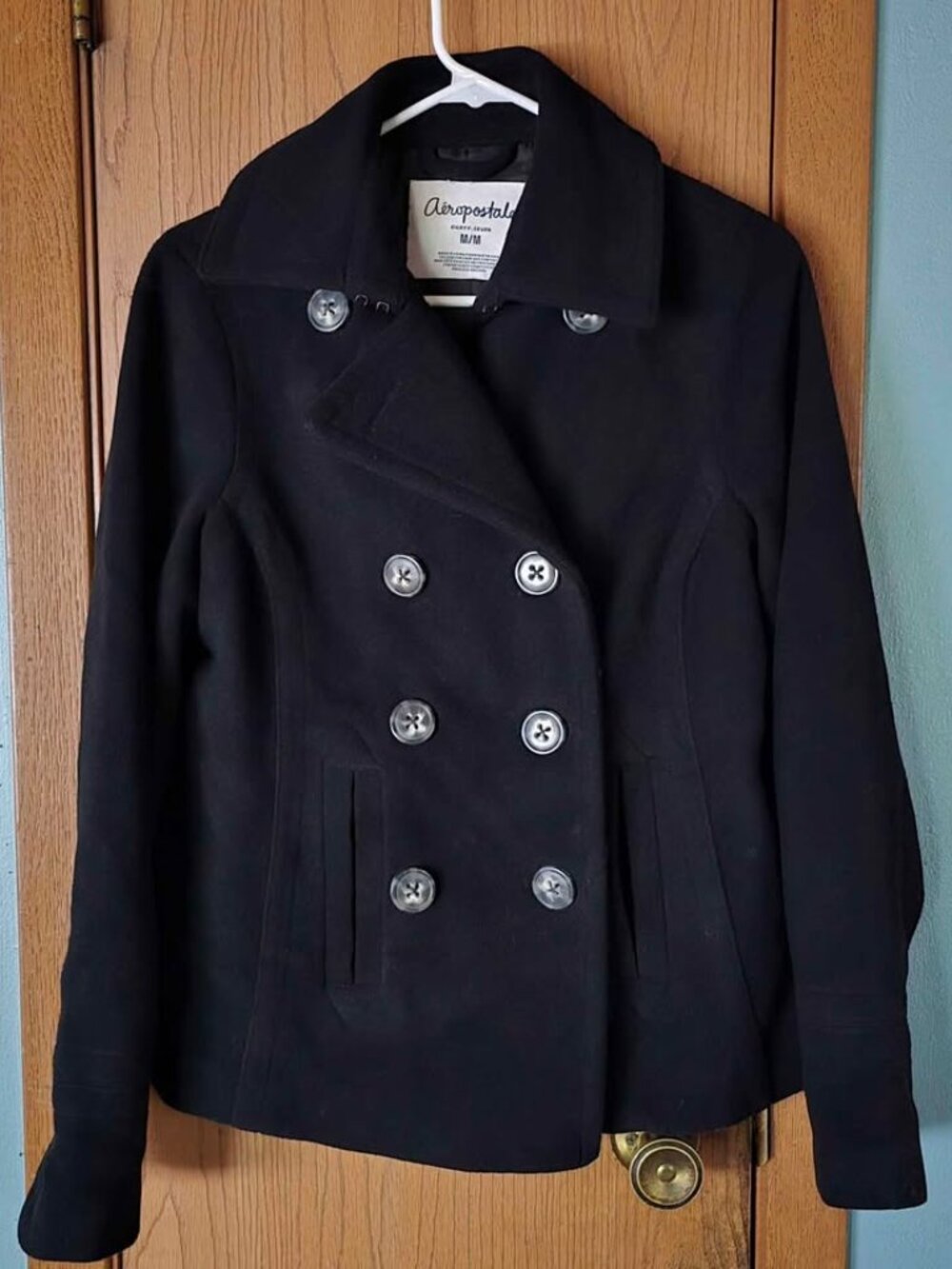 Size M Black Aeropostale Peacoat with Pockets